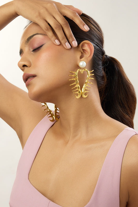 Amour Heart Pearl Earrings 