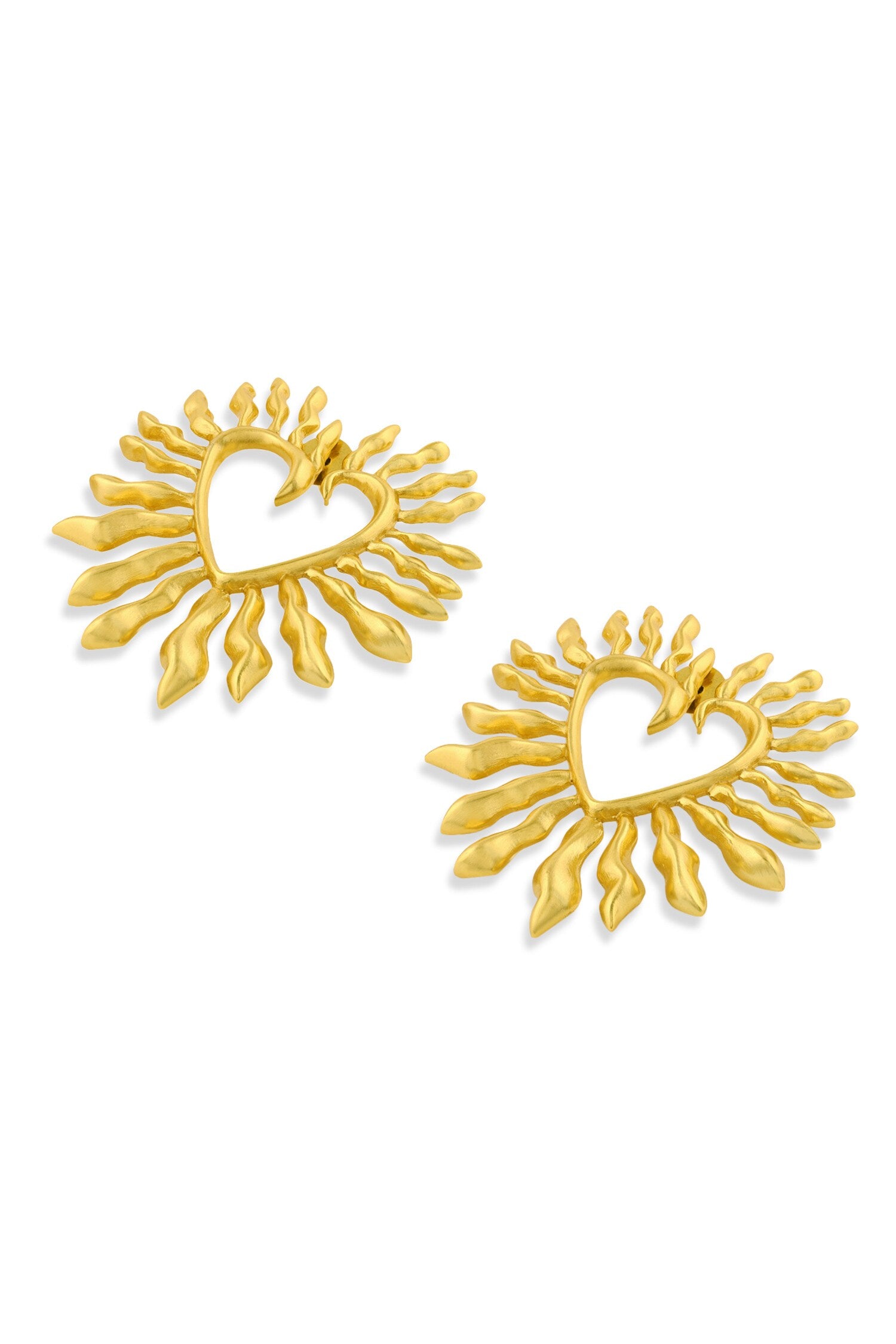 Amour Heart Gold Earrings 