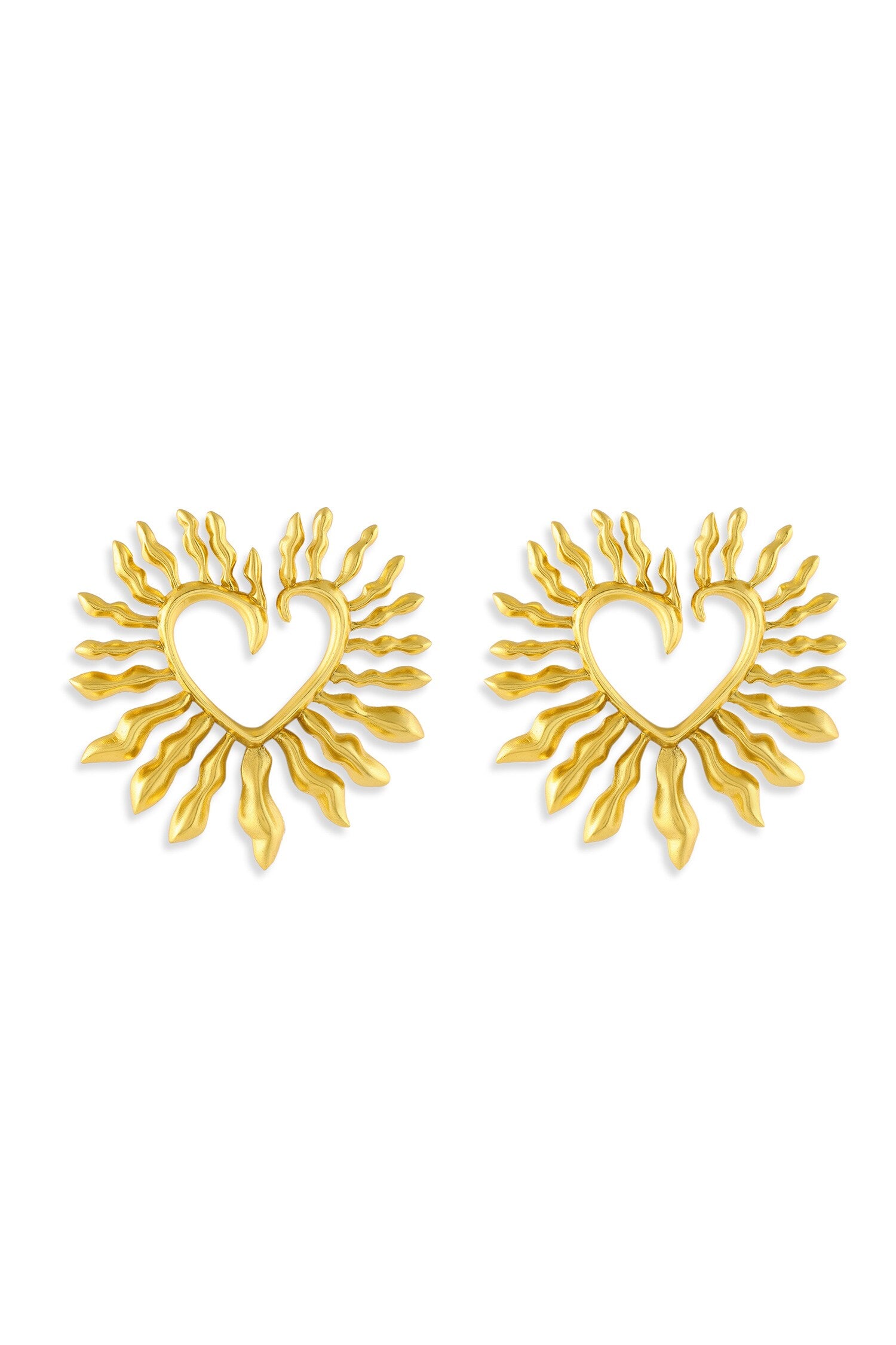 Amour Heart Gold Earrings 
