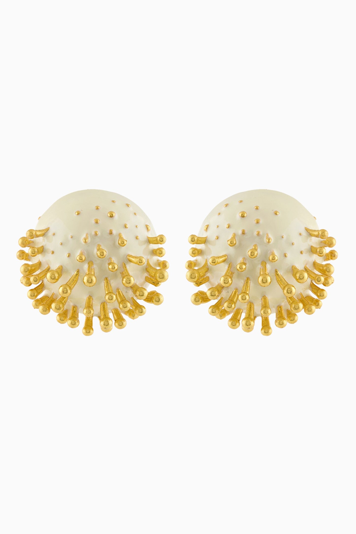 Vine Round Studs 