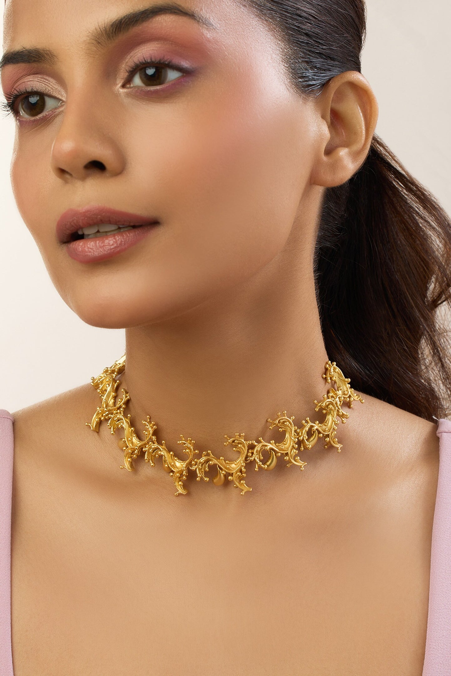 Amour Drop Choker 