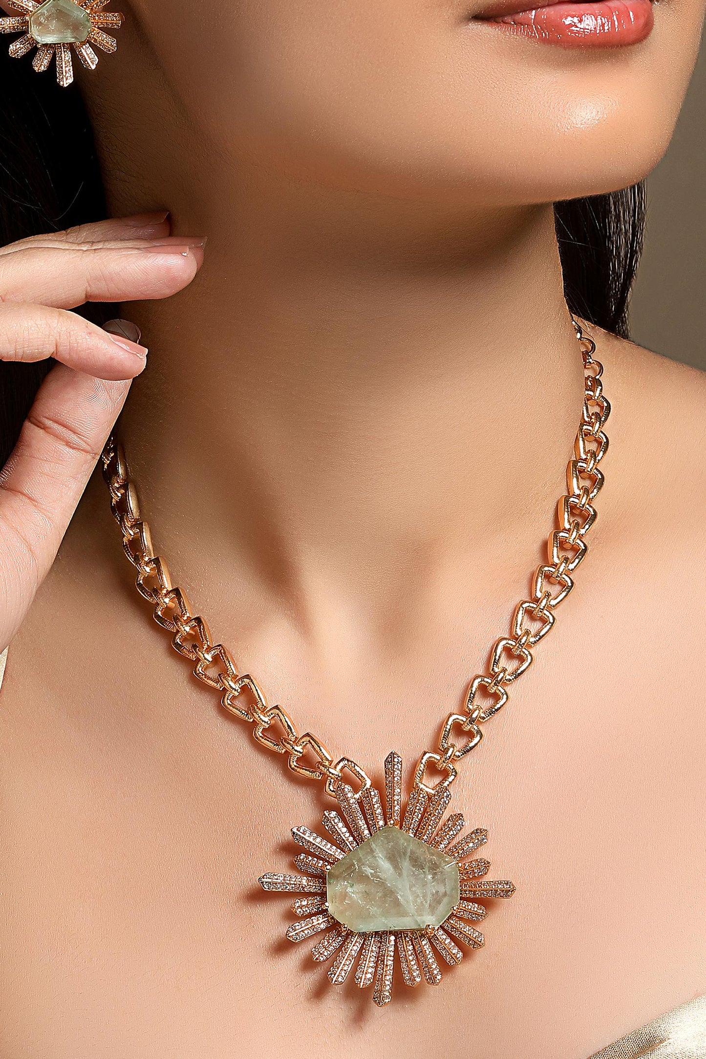 Gold Mint Designer Jewelry Set 