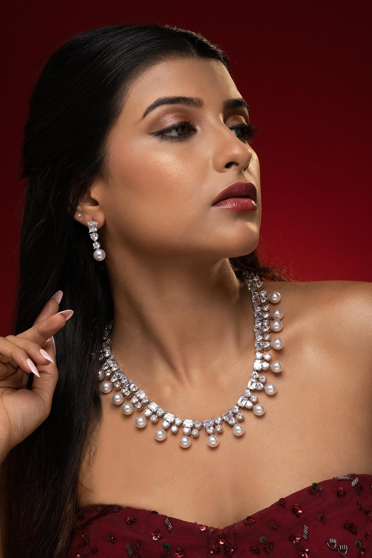 Rhodium Plated Pearl Necklace & Earrings Set 