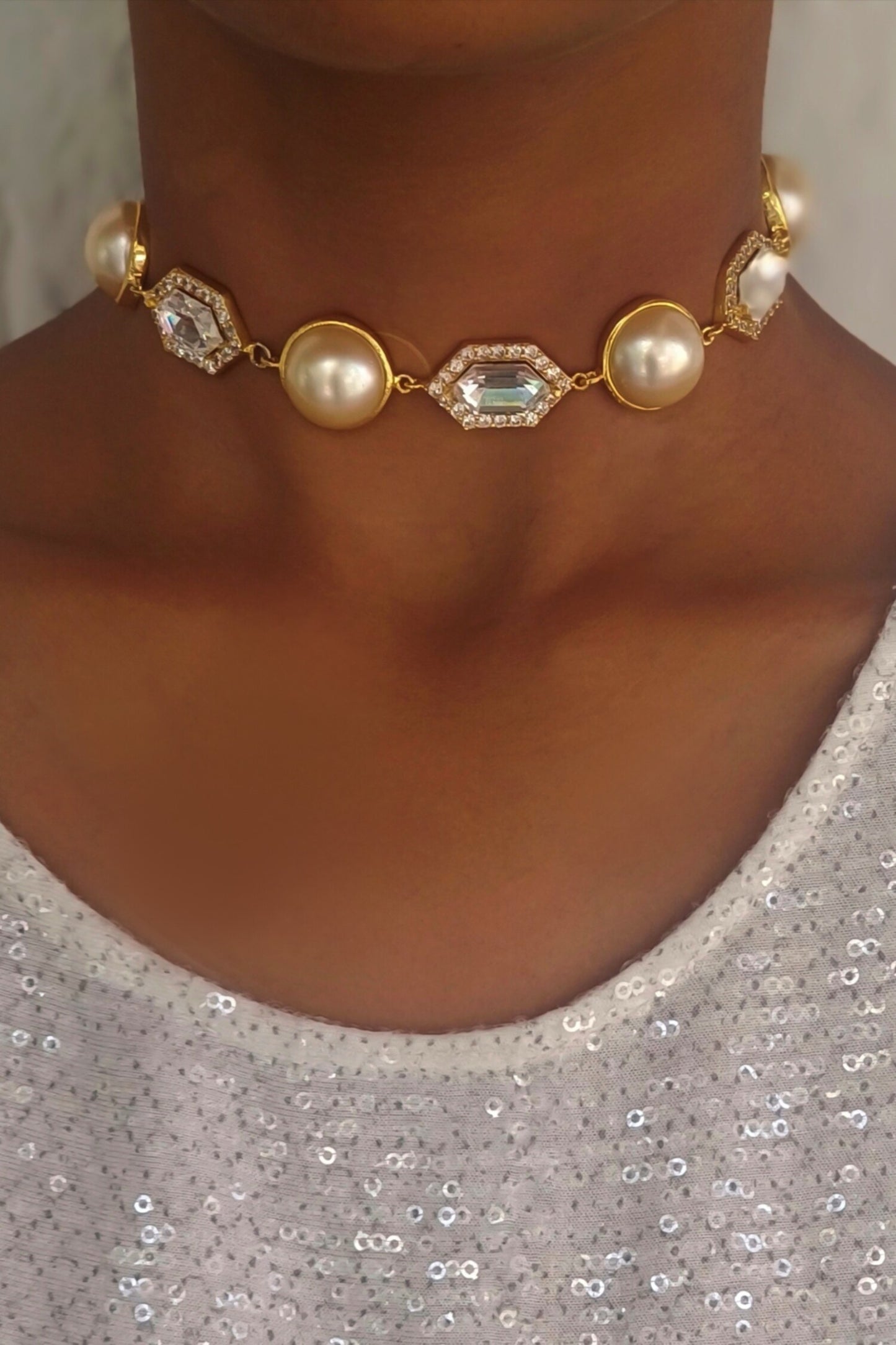 Cavi Pearl Choker with Crystals 
