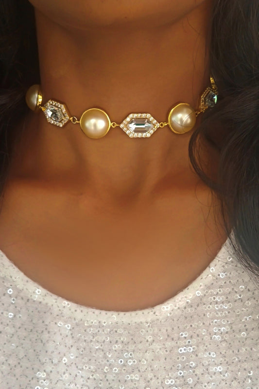 Cavi Pearl Choker with Crystals 