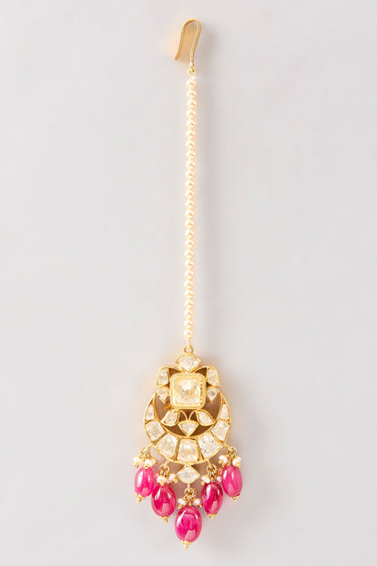 Ashi Maangtikka with Red Beads 