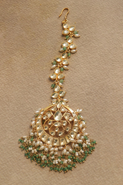 Mint Kundan Maangtikka 