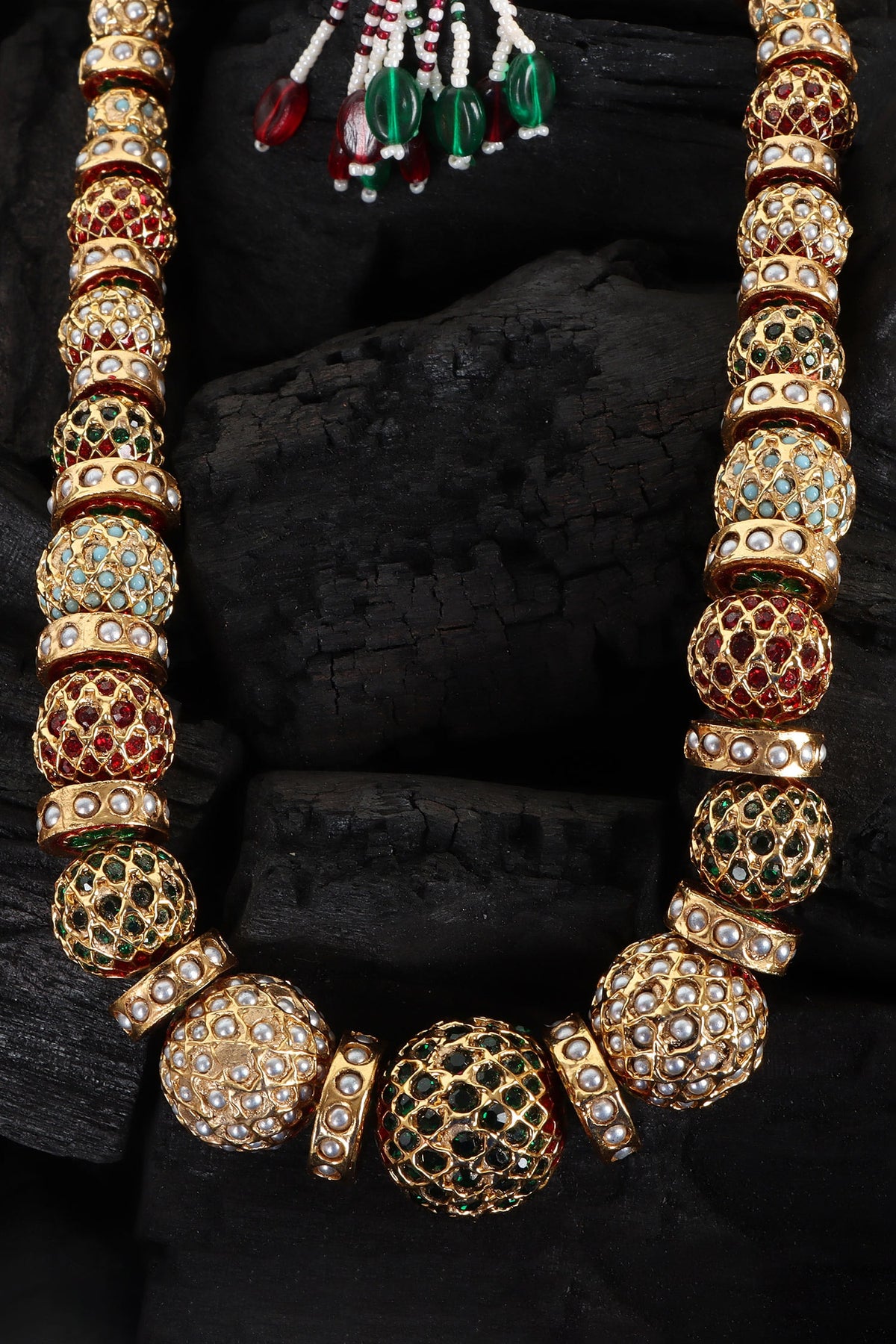 Traditional Gold-Toned Beaded Necklace 