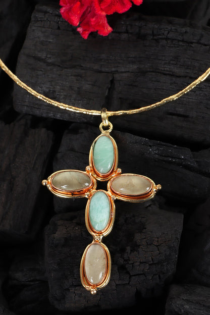 Helen Cross Pendant 