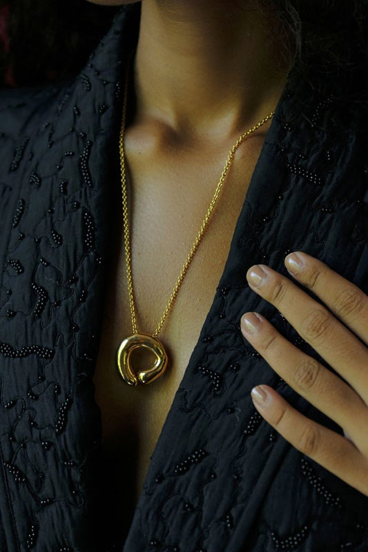 Golden Pendant Necklace 