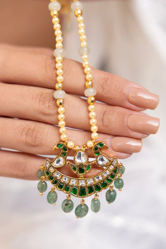 Arvya Gold Finish Necklace 