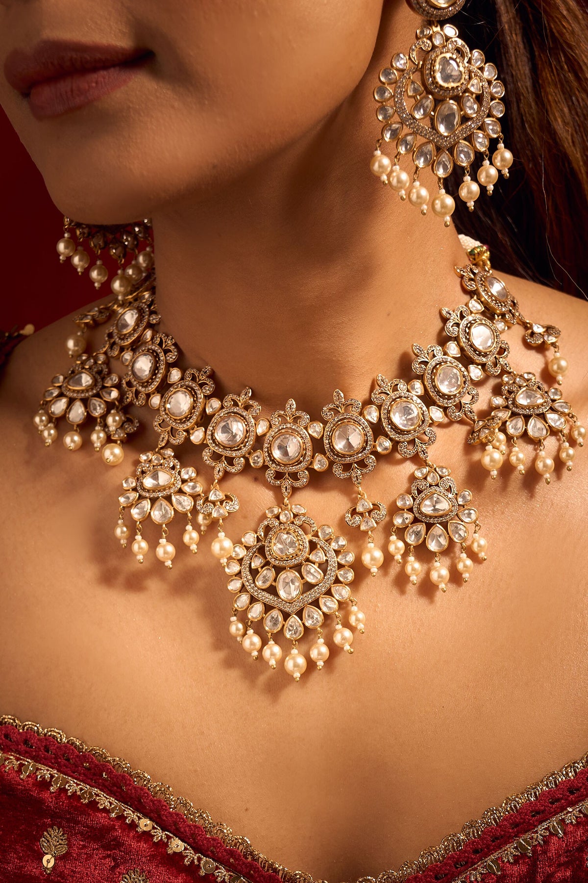 Kundan White Brass Jewelry Set 