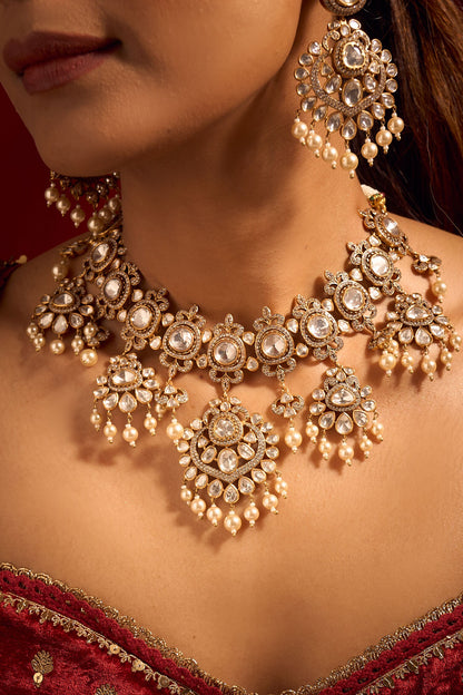 Kundan White Brass Jewelry Set 