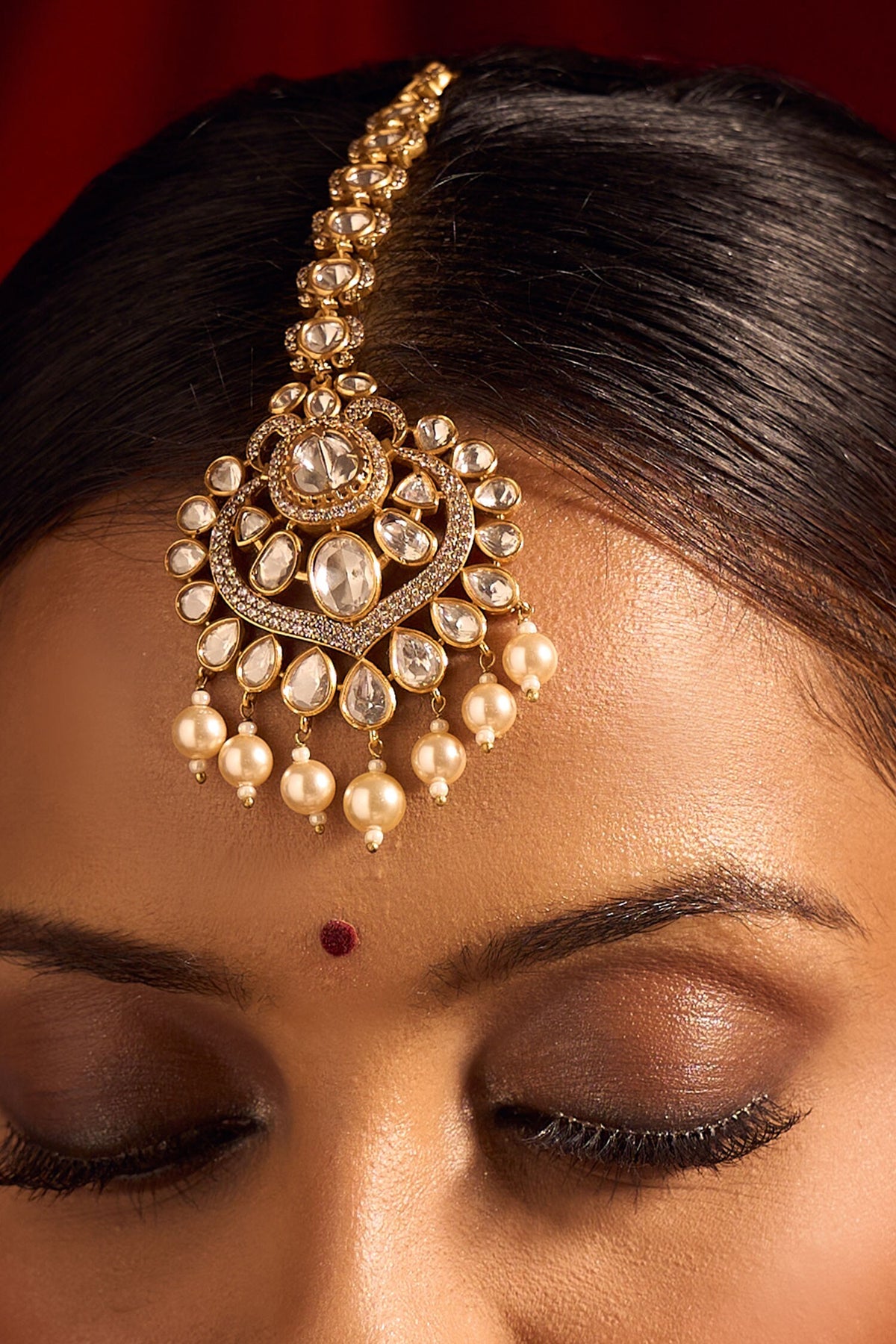 Kundan White Brass Jewelry Set 