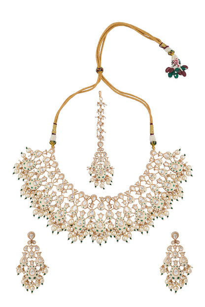 Kundan Jewelry Set in Cream & Green 
