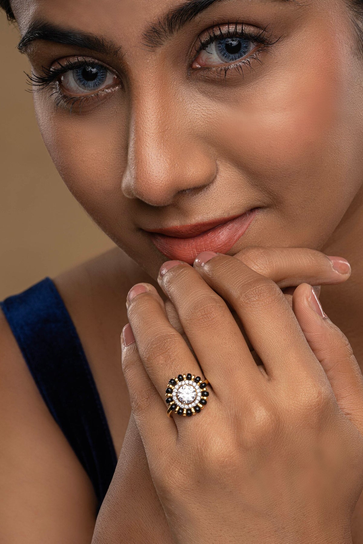 Designer 925 Silver Black Beads Ring 