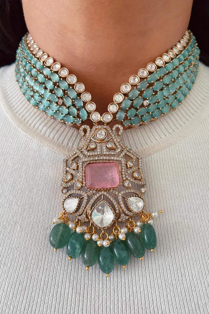 Queen Turquoise Emerald Necklace Set 