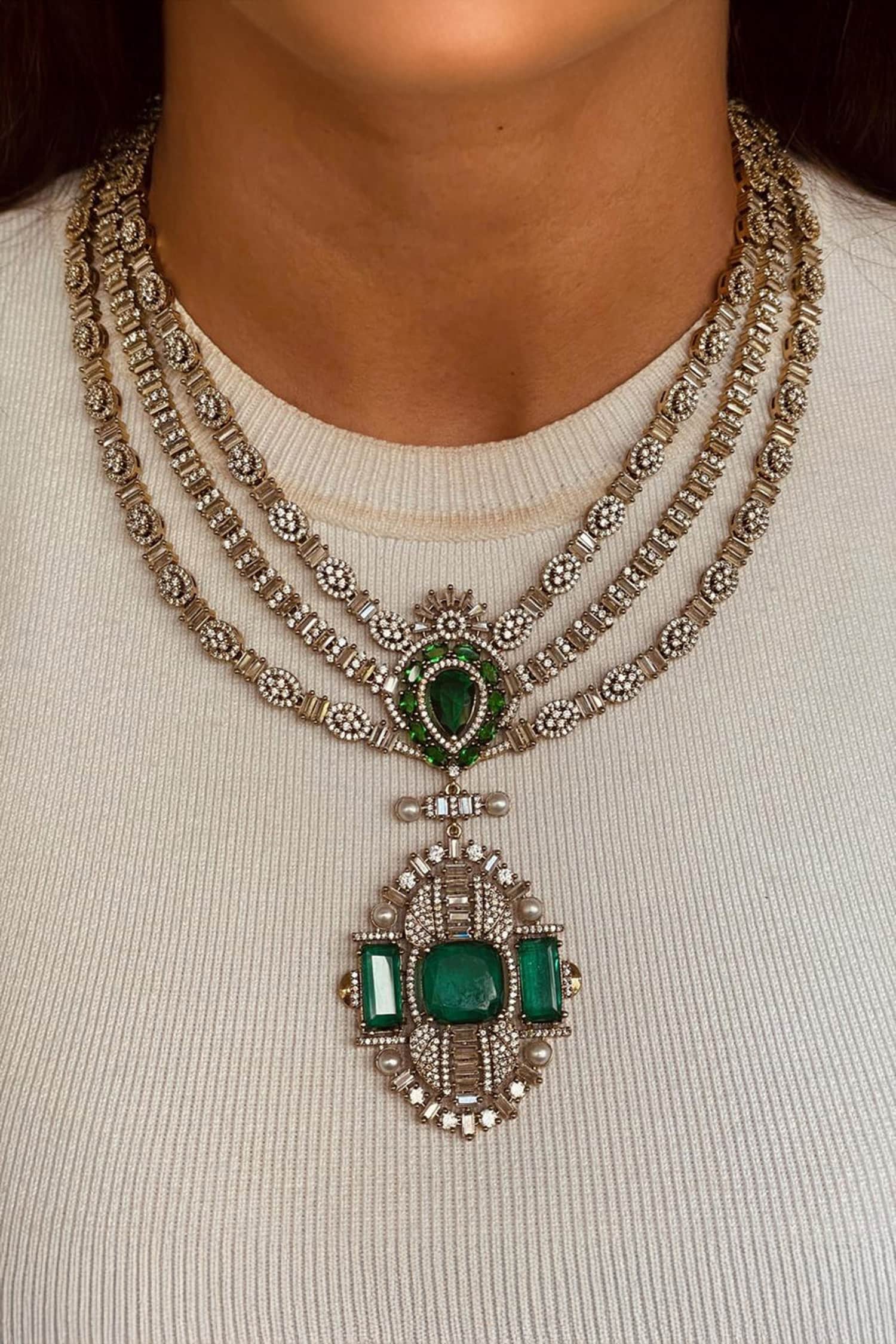 Victorian Finish Emerald Pendant Set 