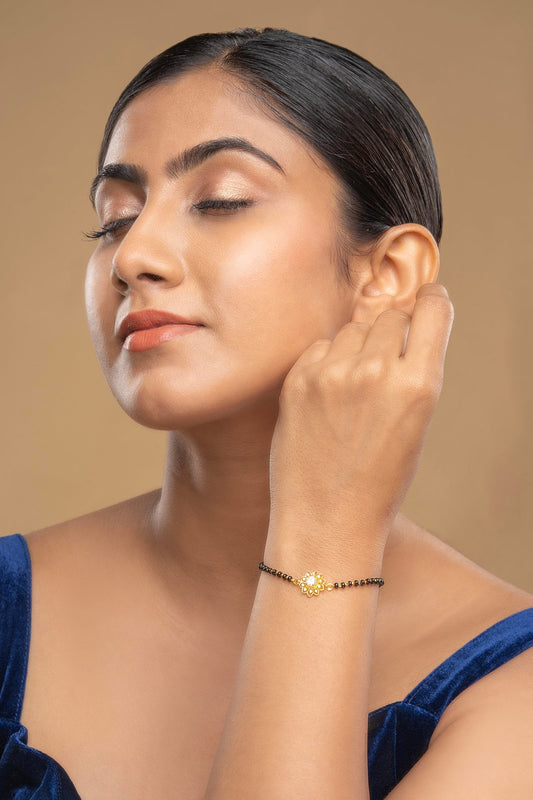 925 Silver Surajmukhi Hand Mangalsutra 