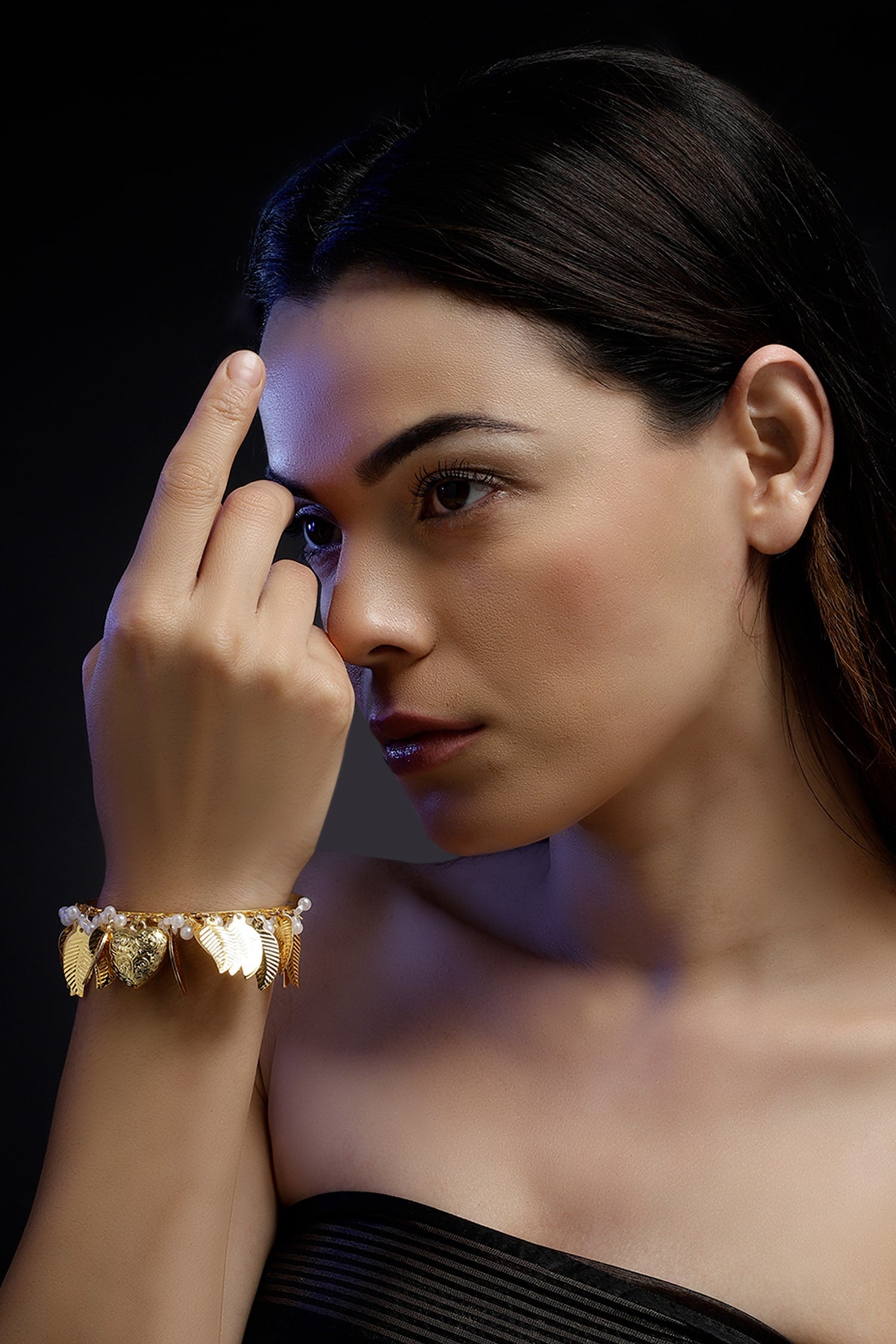 Gold-Plated Leaf Design Bracelet 