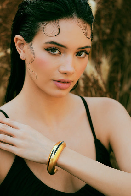 Circlet Black Enamel Gold Bangle 