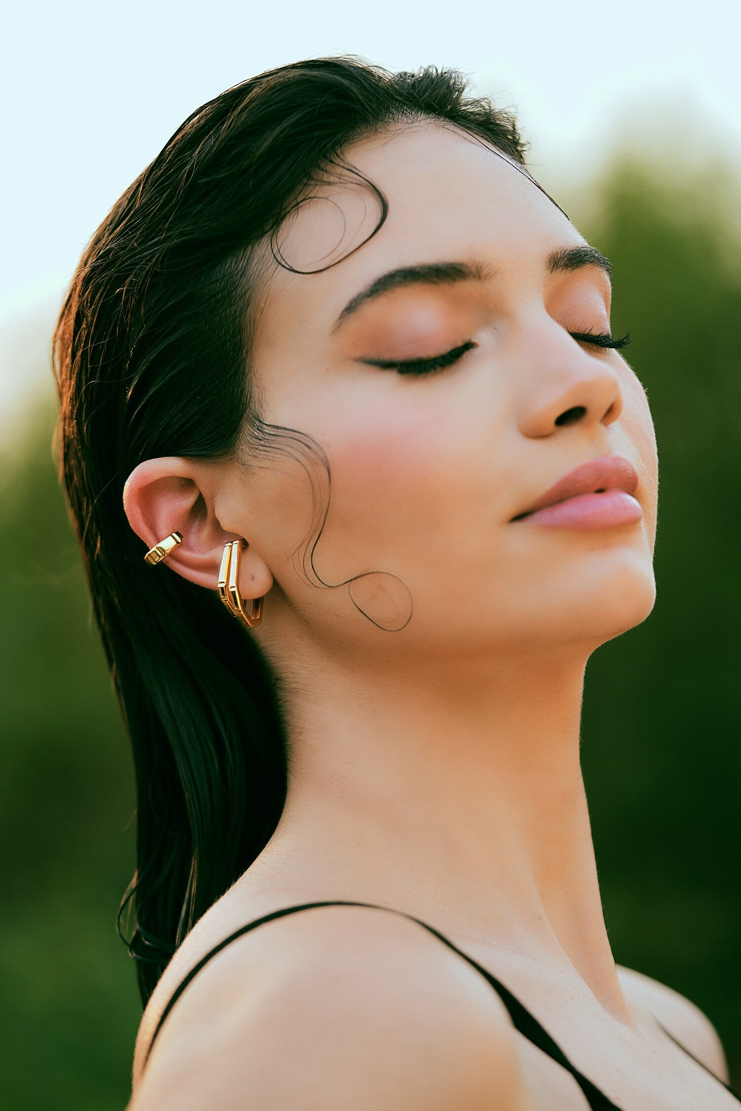 Nova Gold Earrings 