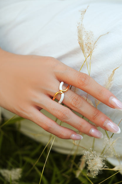 Twistie Gold Ring 