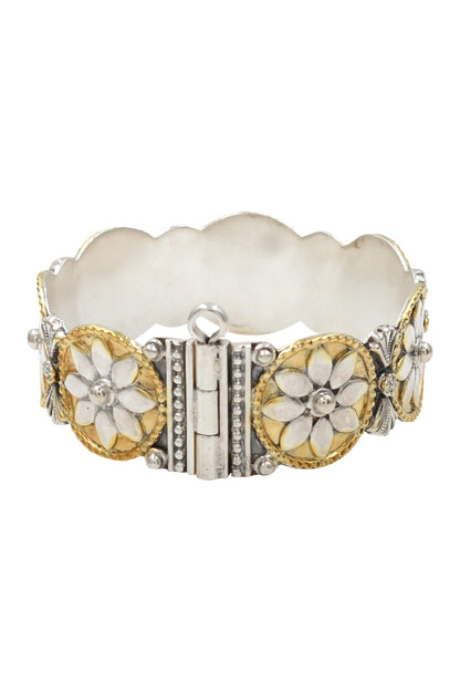 Gold Designer Handcrafted Bangle 