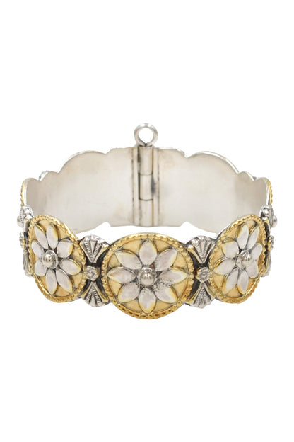 Gold Designer Handcrafted Bangle 