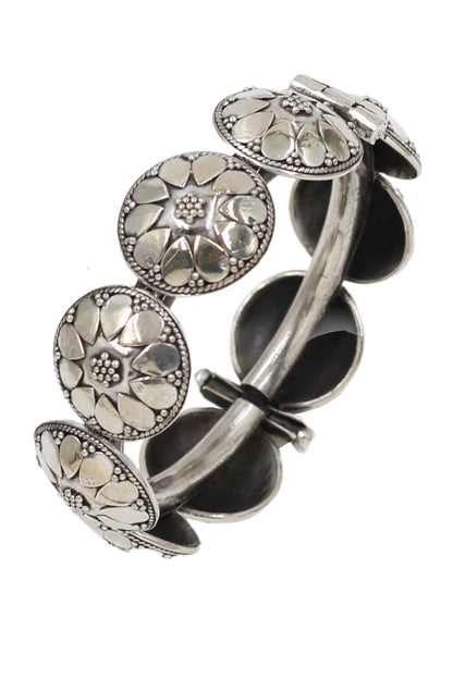 Designer Silver Bangle 