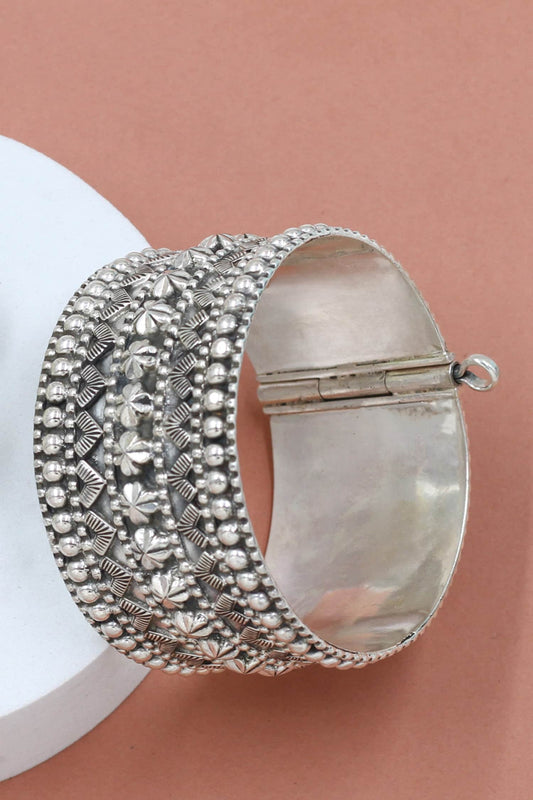 Designer Silver Handcrafted Bangle 