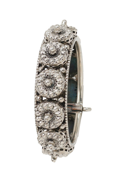 Designer Silver Bangle 