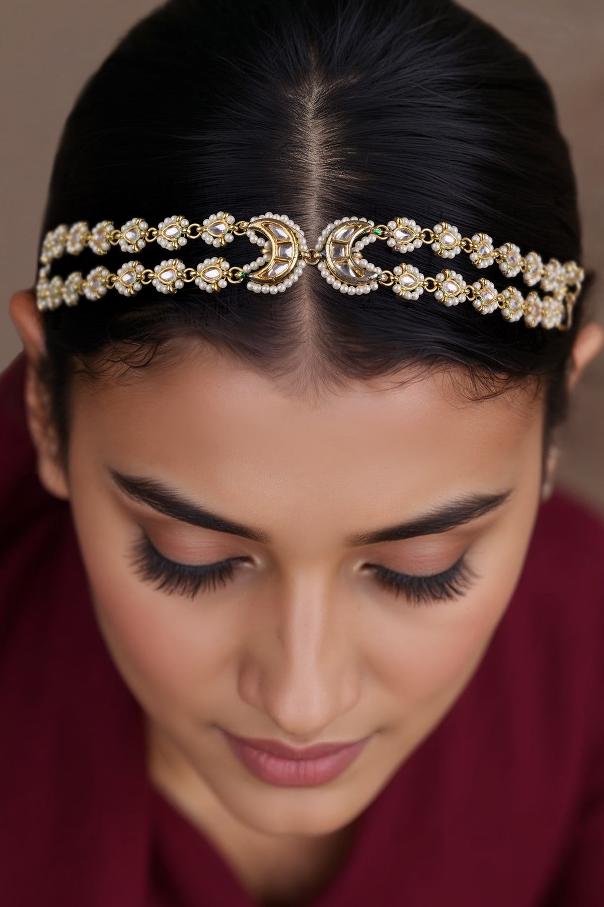 Gold Finish Imitation Kundan Mathapatti 