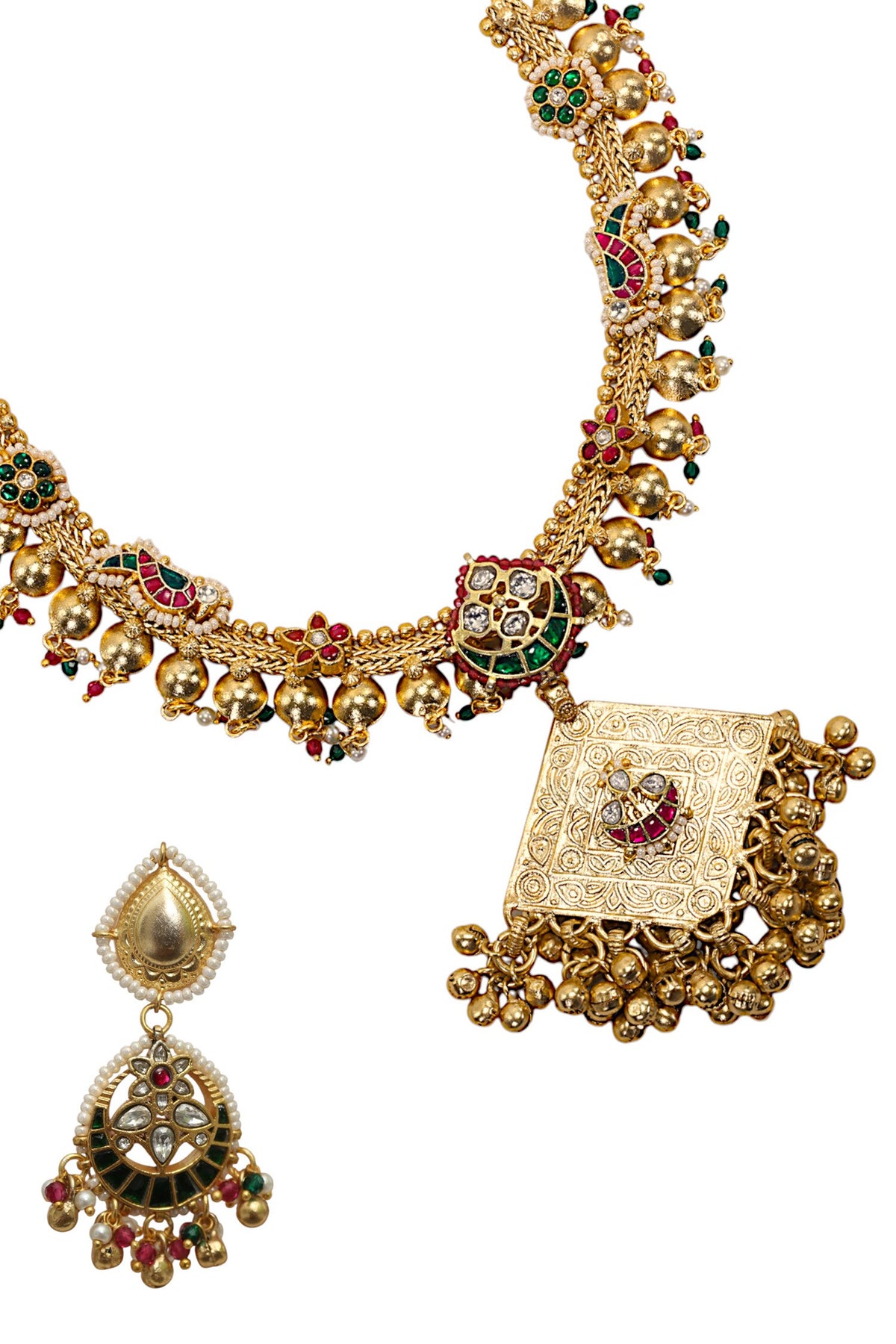 Gold Finish Imitation Kundan Necklace Set 