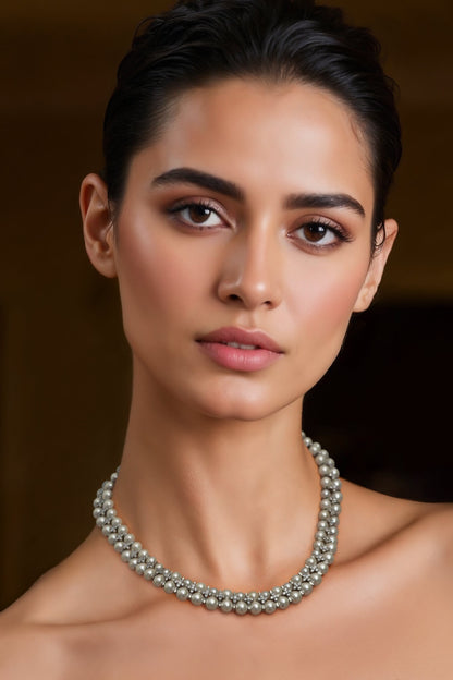 White Shell Pearl Necklace 