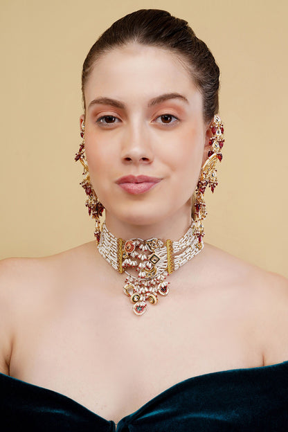 Khoon Sa Rang Drop Earrings 