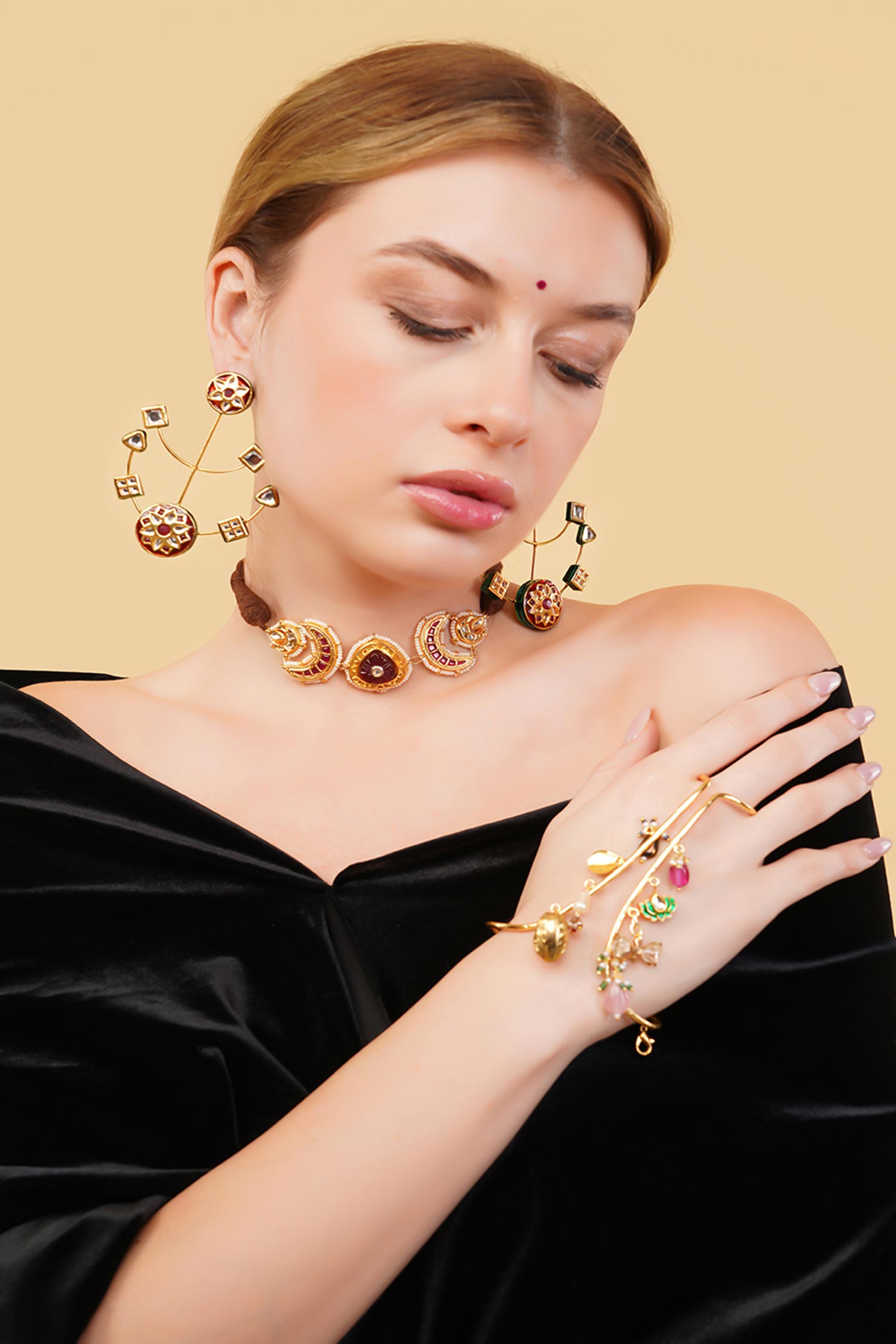 Sunehri Lagan Bracelet 