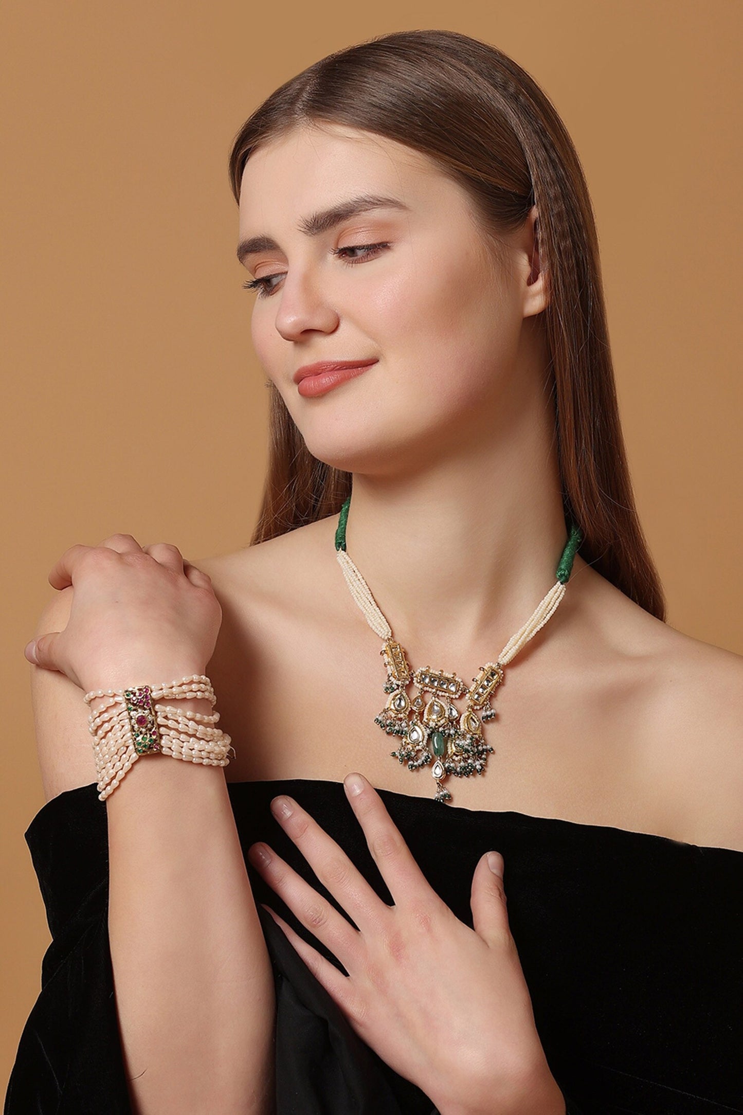 Hari Shaam Necklace 