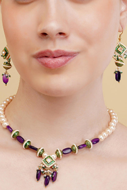 Aasmaani Husn Necklace with Earring 