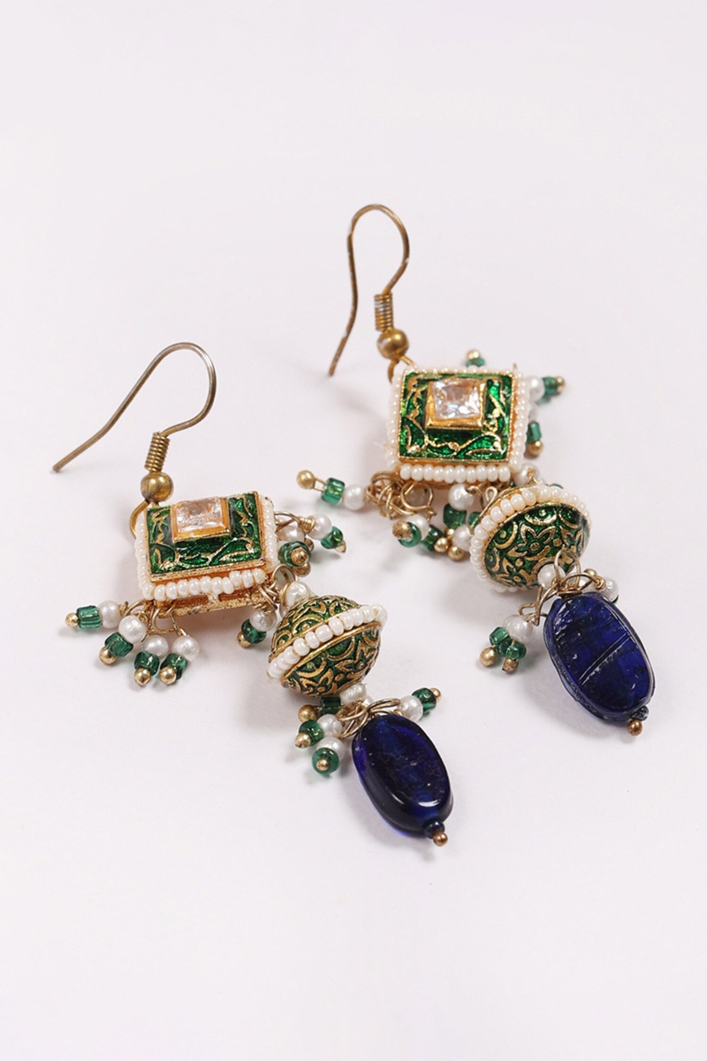 Aasmaani Husn Necklace with Earring 