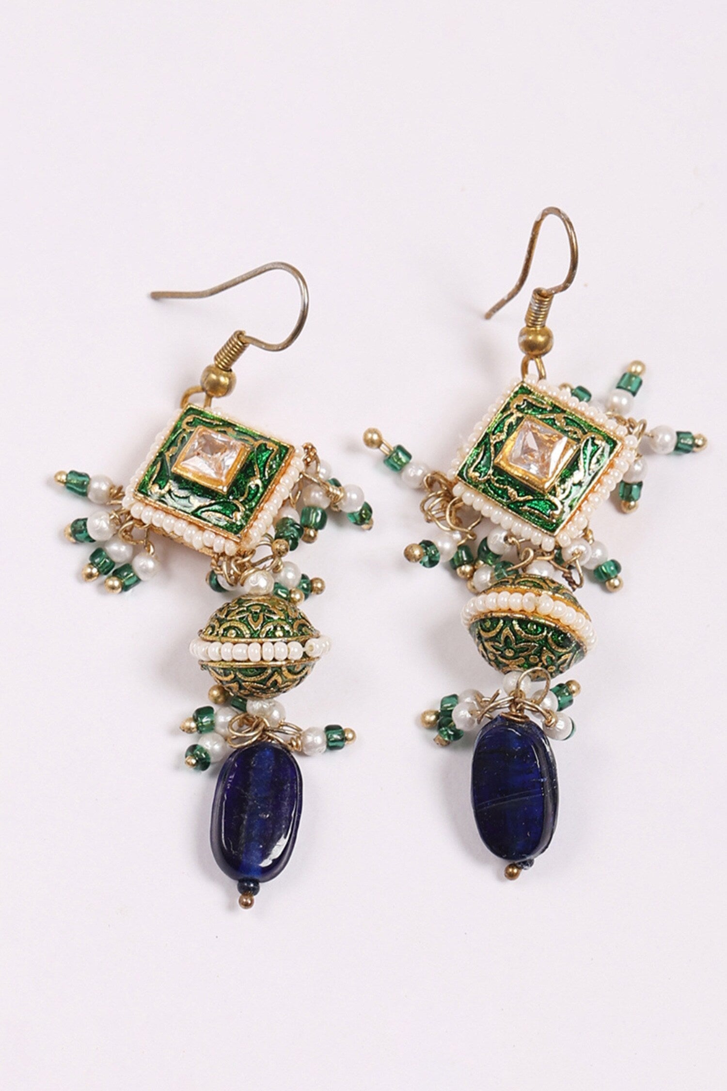Aasmaani Husn Necklace with Earring 