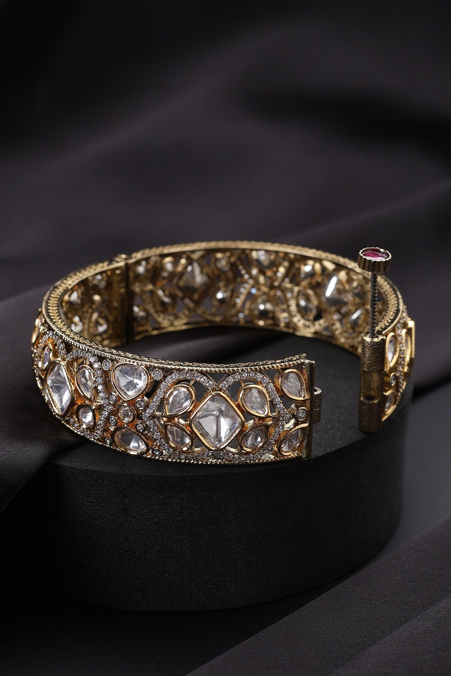 Gold Polki Kada 