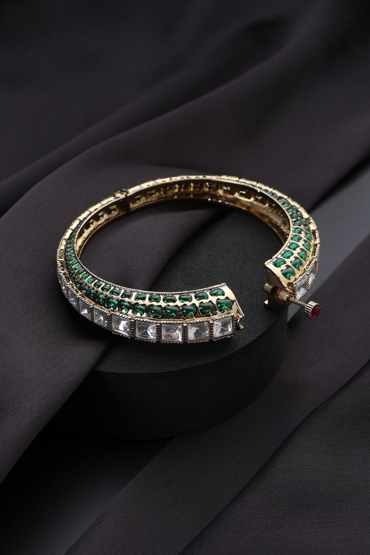 Green Polki Kada 