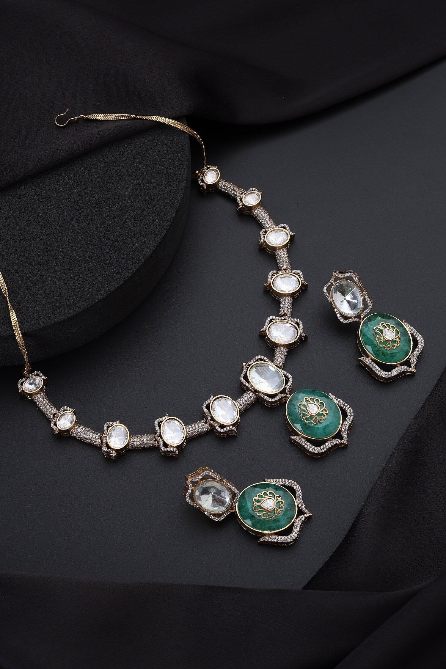 Mint Polki Hasli Necklace Set 