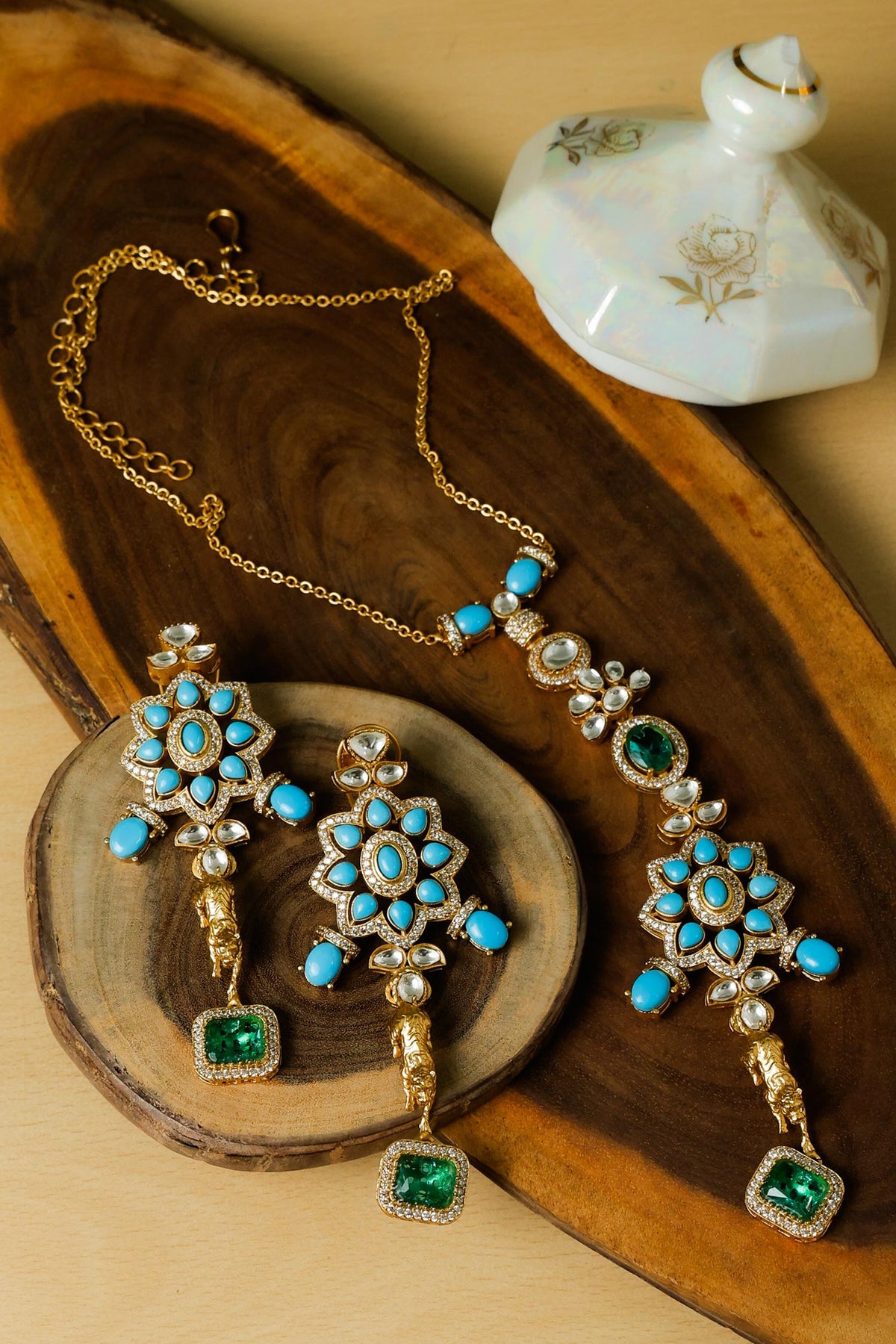 Rajwada Regal Necklace Set 