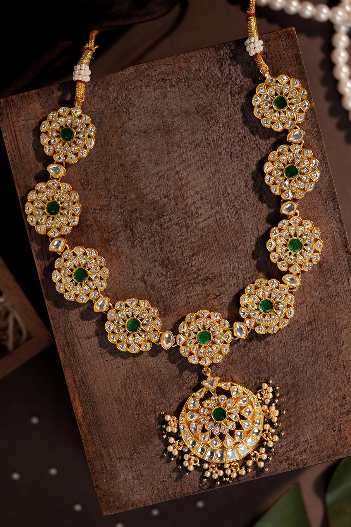 Minimalistic Necklace Set With Studs 