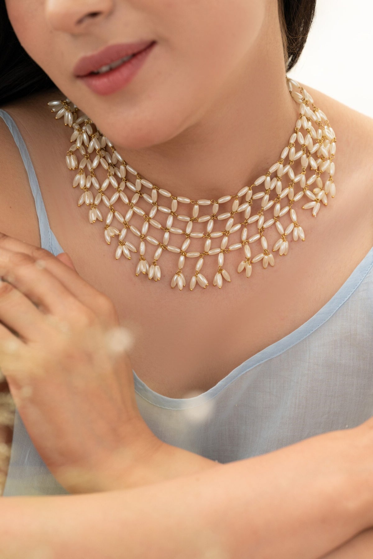 Pearl Embellished Necklace 