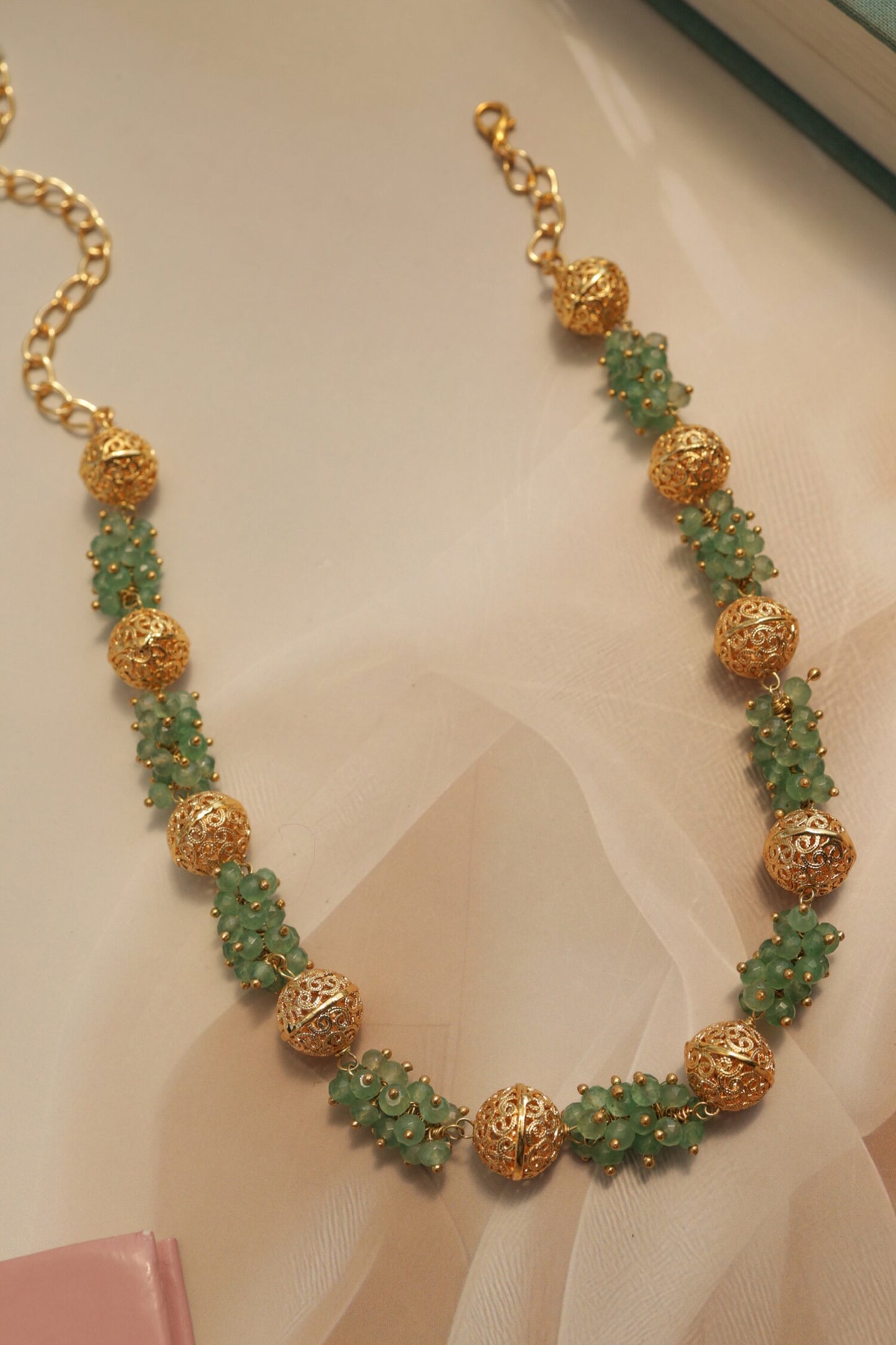 Mint & Embossed Balls Necklace 