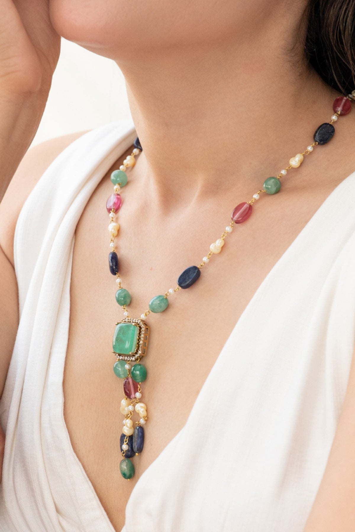 Multicolored Pendant Necklace 