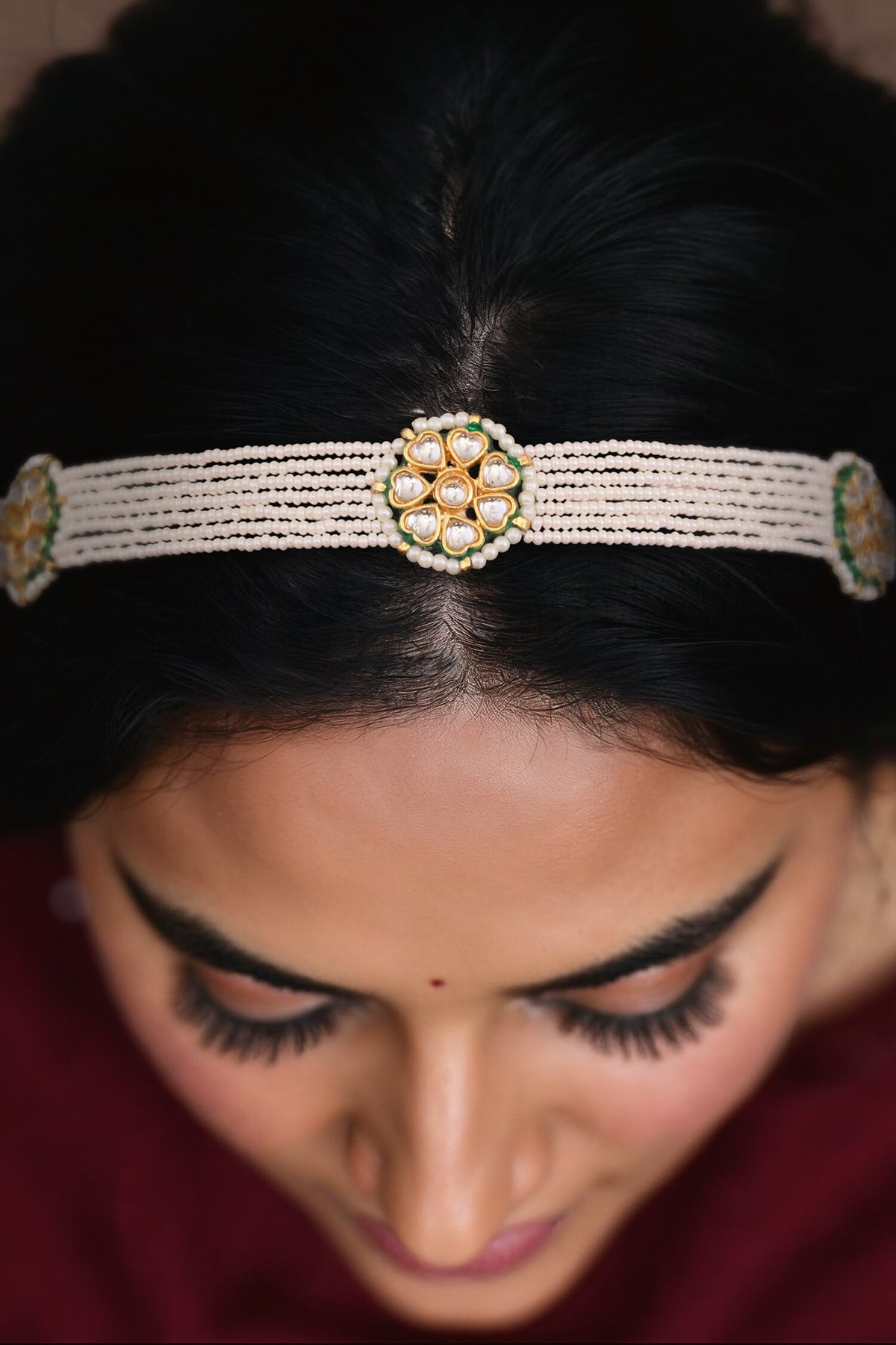 Gold Finish Imitation Kundan Mathapatti 